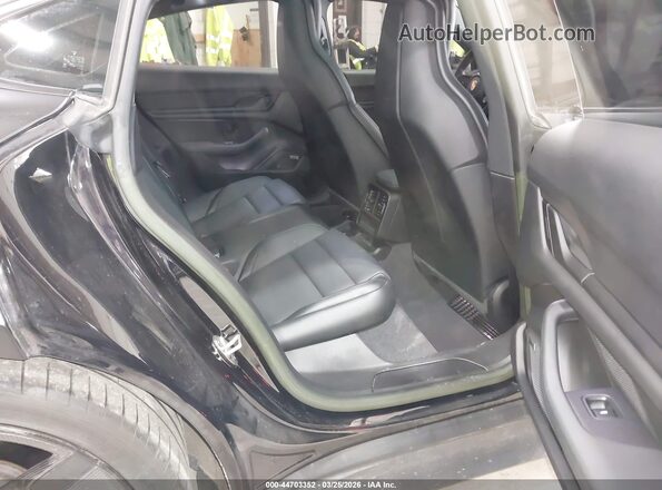 WP0AA2Y13NSA16038 2022 PORSCHE TAYCAN Black Вид наклейки з VIN-кодом