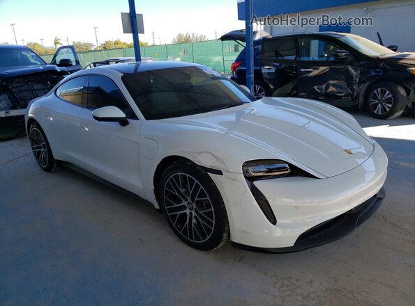WP0AA2Y19MSA14714 2021 PORSCHE TAYCAN Белый Передняя правая четверть