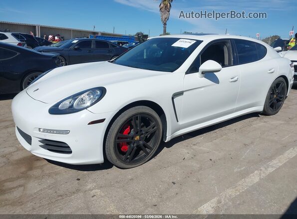 WP0AB2A70GL050315 2016 PORSCHE PANAMERA Белый Передняя левая четверть