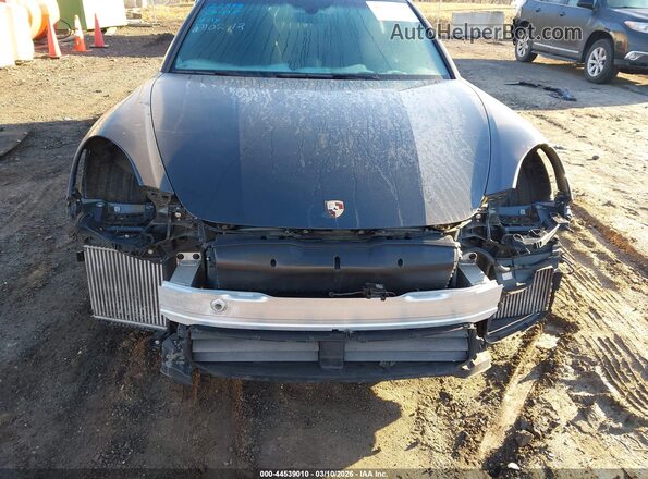 WP0AB2A70HL122499 2017 PORSCHE PANAMERA Черный Вид спереди