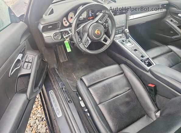 WP0AB2A96HS123048 2017 PORSCHE 911 Черный Вид панели приборов