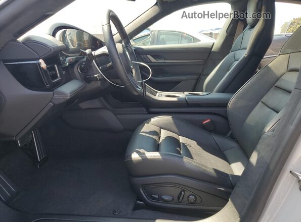 WP0AC2Y17SSA55222 2025 PORSCHE TAYCAN Серебряный Вид салона спереди