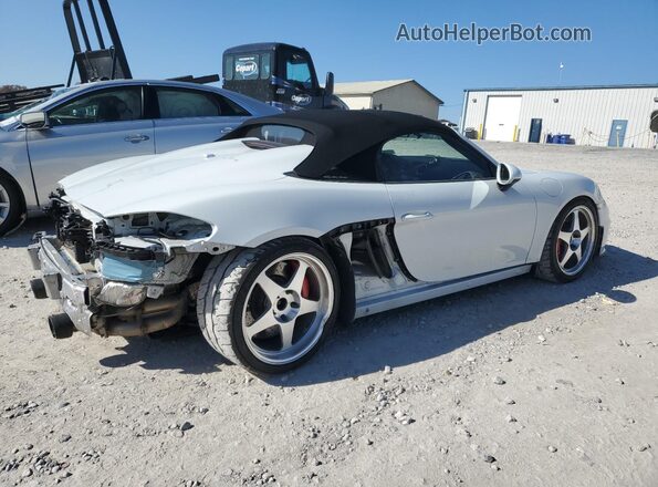 WP0CC2A84MS240084 2021 PORSCHE BOXSTER Белый Задняя правая четверть