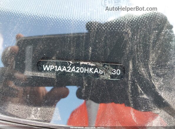 WP1AA2A20HKA86230 2017 PORSCHE CAYENNE Черный Вид подкапотного пространства