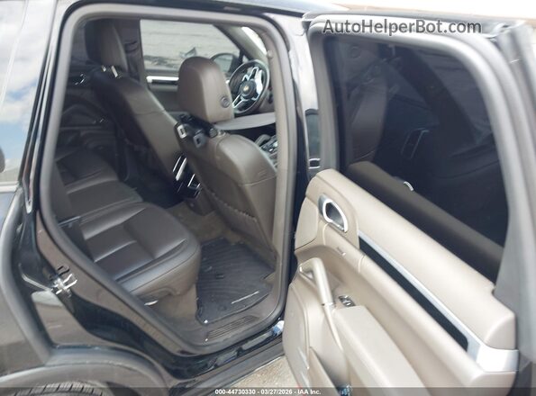WP1AA2A20HKA86230 2017 PORSCHE CAYENNE Черный Вид наклейки с VIN-кодом
