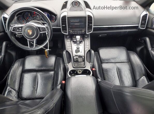 WP1AA2A21HKA85006 2017 PORSCHE CAYENNE Черный Вид панели приборов