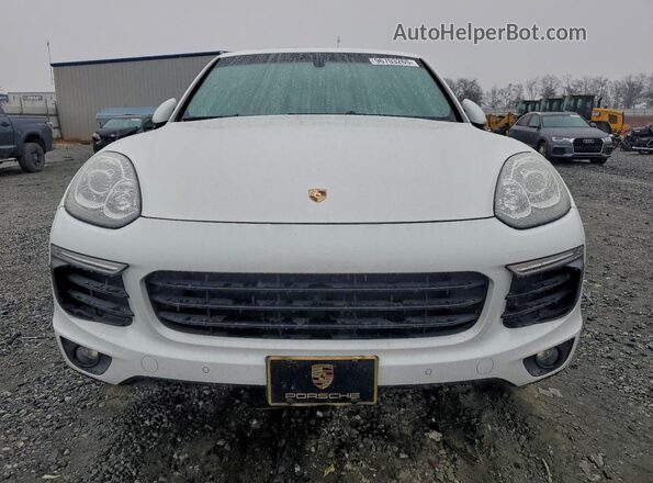 WP1AA2A25GLA04789 2016 PORSCHE CAYENNE Белый Вид спереди