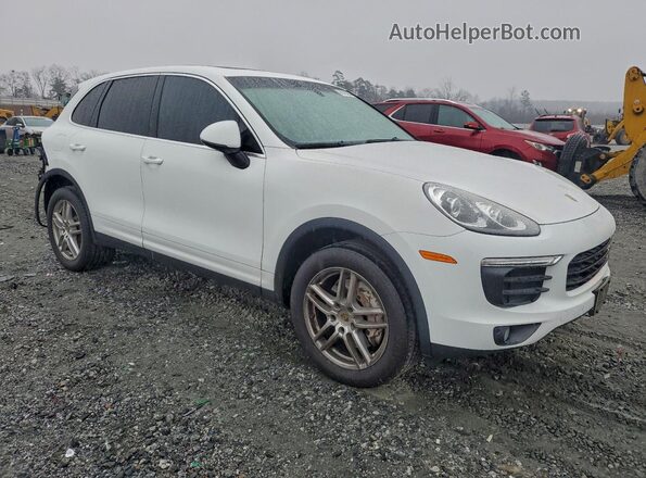 WP1AA2A25GLA04789 2016 PORSCHE CAYENNE Белый Передняя правая четверть