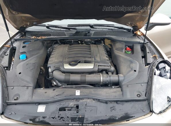 WP1AA2A25HKA89396 2017 PORSCHE CAYENNE Champagne უკანა ხედი