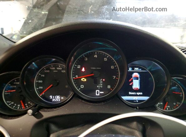 WP1AA2A26HKA88516 2017 PORSCHE CAYENNE Black Widok zestawu wskaźników