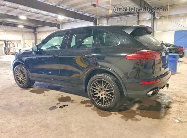 WP1AA2A26HKA88516 2017 PORSCHE CAYENNE Black Tył lewy