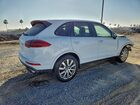 2017 Porsche Cayenne White vin: WP1AA2A26HKA91318