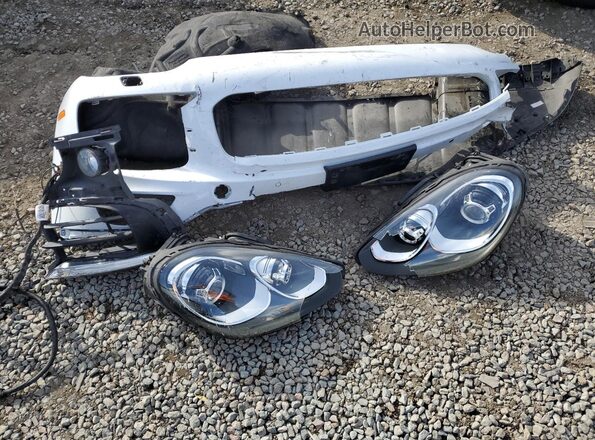 WP1AA2A26HKA91318 2017 PORSCHE CAYENNE White VIN კოდის სტიკერის ხედი
