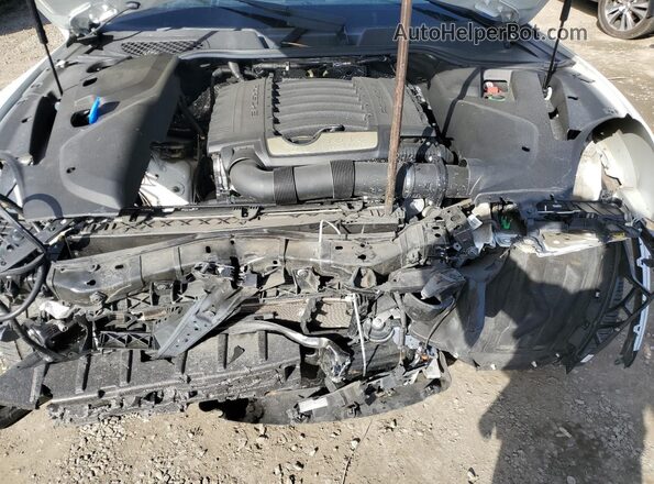 WP1AA2A26HKA91318 2017 PORSCHE CAYENNE White ძრავის განყოფილების ხედი