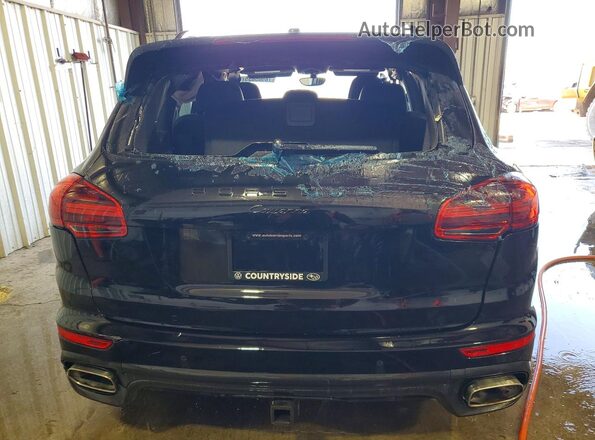 WP1AA2A27JKA04550 2018 PORSCHE CAYENNE Black Հետևի տեսք