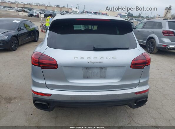 WP1AA2A27JKA05035 2018 PORSCHE CAYENNE Серебряный 