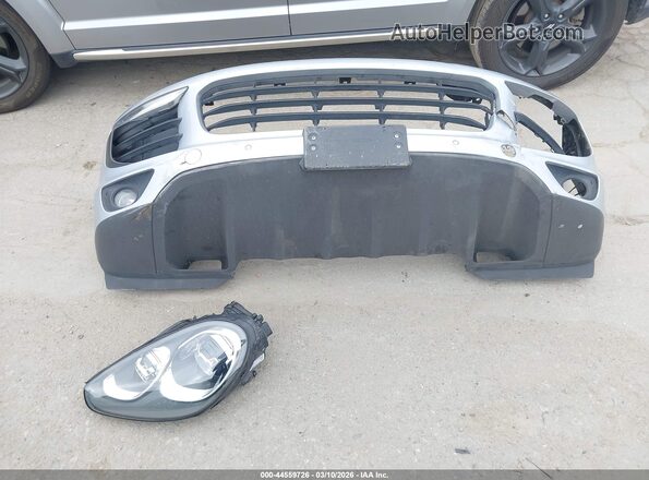 WP1AA2A27JKA05035 2018 PORSCHE CAYENNE Серебряный Вид щитка приборов