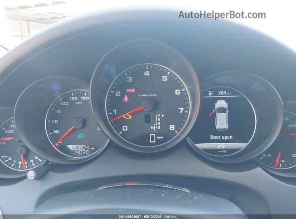 WP1AA2A2XJKA06468 2018 PORSCHE CAYENNE Белый Вид задних сидений