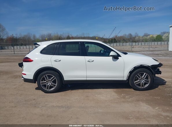 WP1AA2A2XJKA06468 2018 PORSCHE CAYENNE Белый Панорамный вид салона 360°