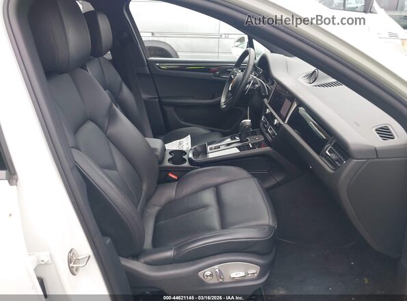 WP1AA2A50NLB11627 2022 PORSCHE MACAN Белый Вид салона спереди