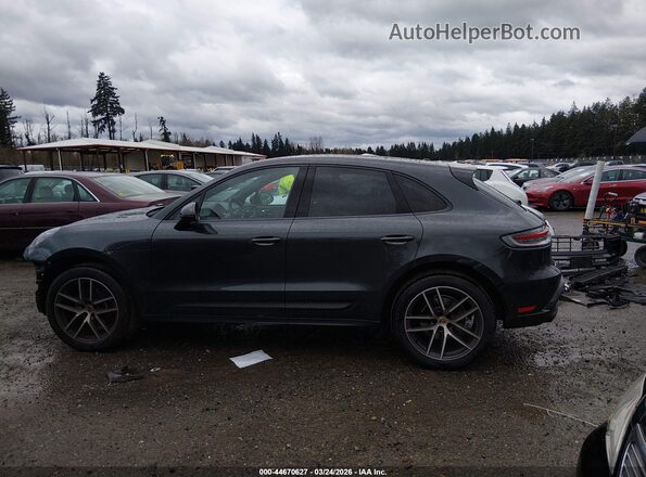 WP1AA2A50PLB21495 2023 PORSCHE MACAN Black 