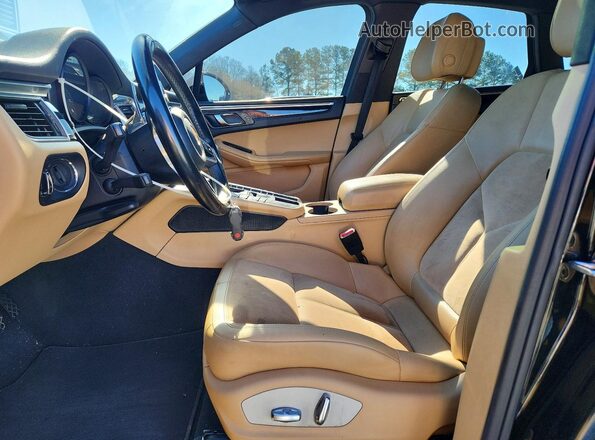 WP1AA2A52JLB04866 2018 PORSCHE MACAN Черный Вид салона спереди
