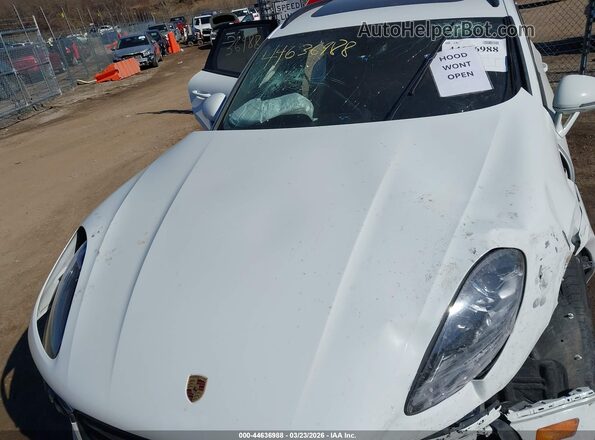 WP1AA2A52NLB11368 2022 PORSCHE MACAN White Widok z tyłu
