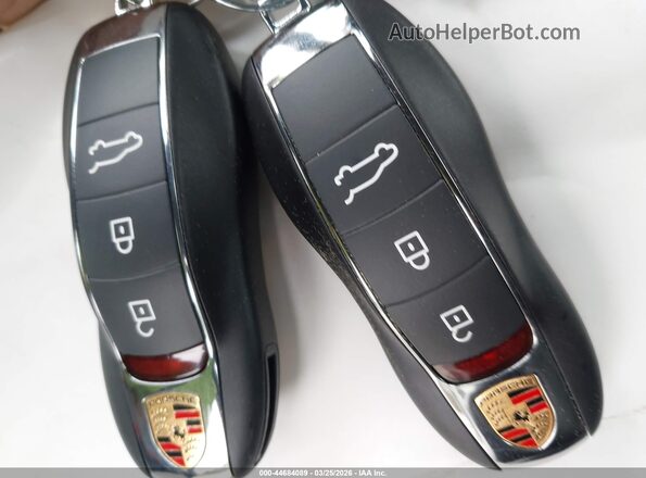 WP1AA2A52TLB03929 2026 PORSCHE MACAN Белый Вид панели приборов