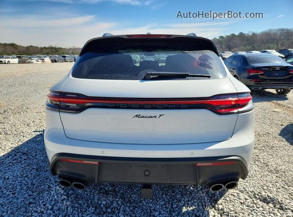 WP1AA2A54PLB15148 2023 PORSCHE MACAN White Rear view
