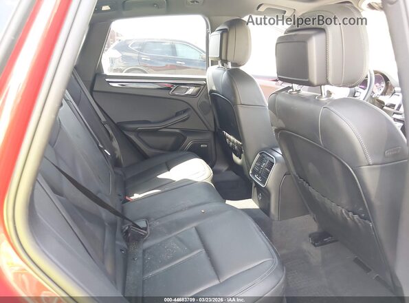 WP1AA2A54RLB11636 2024 PORSCHE MACAN Красный Вид наклейки с VIN-кодом
