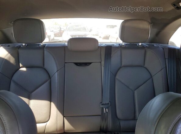 WP1AA2A56JLB02487 2018 PORSCHE MACAN Угольный Вид задних сидений