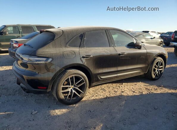 WP1AA2A5XRLB03718 2024 PORSCHE MACAN Черный Задняя правая четверть