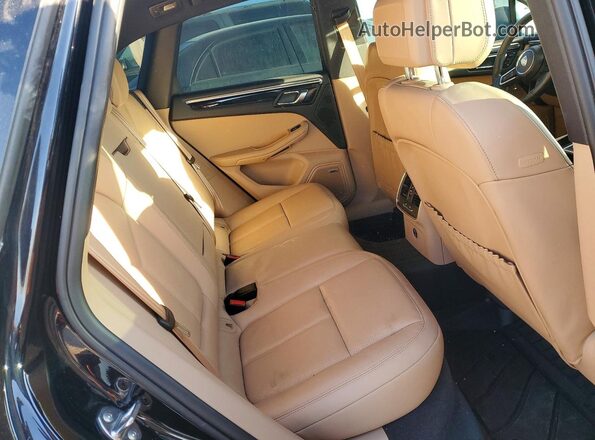 WP1AA2A5XRLB03718 2024 PORSCHE MACAN Черный Вид задних сидений