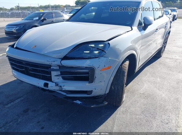 WP1AA2AY2RDA10812 2024 PORSCHE CAYENNE Серый Вид спереди