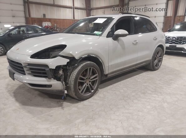 WP1AA2AY7PDA00371 2023 PORSCHE CAYENNE Gray Vista tres cuartos delantera izquierda
