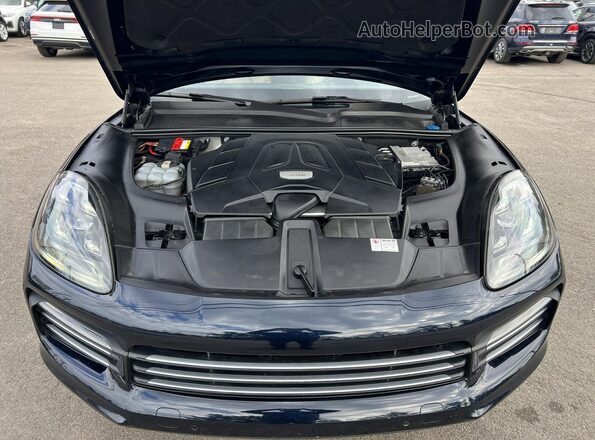 WP1AA2AY8LDA01720 2020 PORSCHE CAYENNE Black Widok deski rozdzielczej