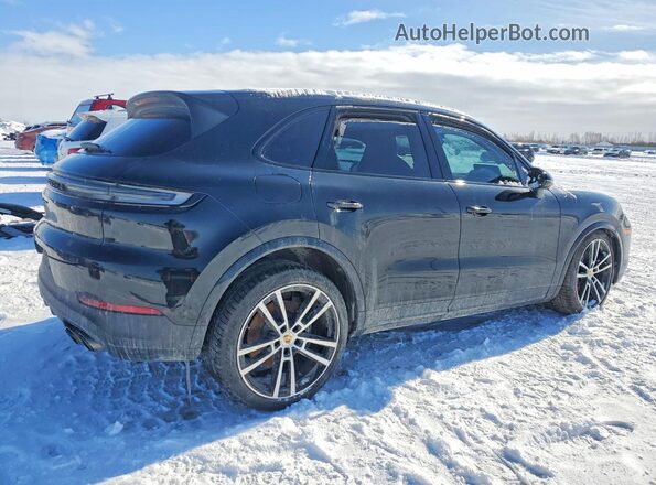 WP1AA2AY8RDA03041 2024 PORSCHE CAYENNE Черный Задняя правая четверть