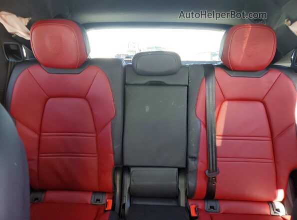 WP1AA2AY8RDA03041 2024 PORSCHE CAYENNE Черный Вид задних сидений