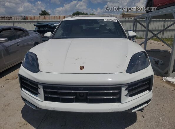 WP1AA2AY9RDA12217 2024 PORSCHE CAYENNE Белый Вид спереди
