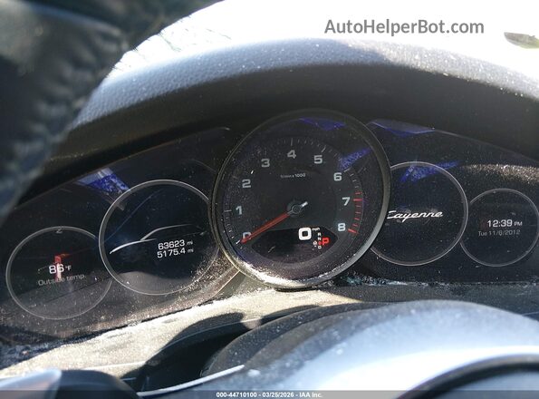 WP1AA2AYXKDA11549 2019 PORSCHE CAYENNE Белый Вид задних сидений
