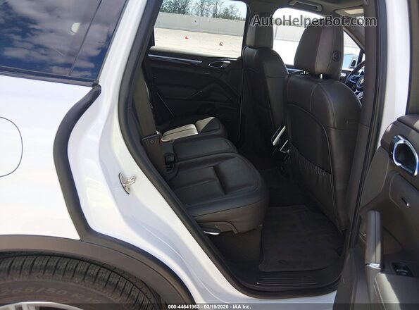 WP1AB2A29GLA93652 2016 PORSCHE CAYENNE White VIN კოდის სტიკერის ხედი