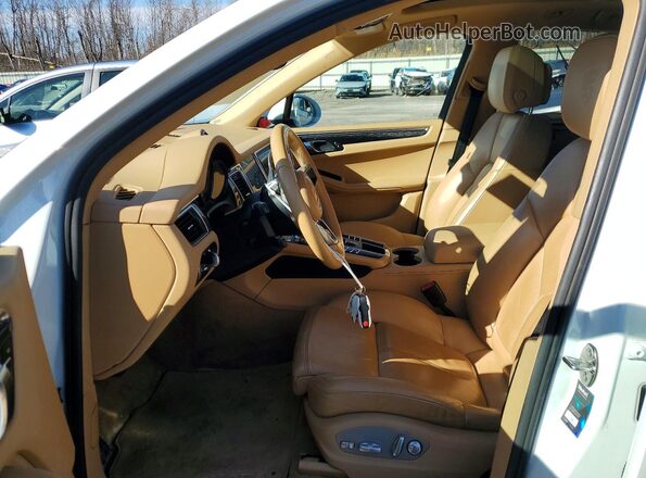 WP1AB2A50HLB20183 2017 PORSCHE MACAN Белый Вид салона спереди