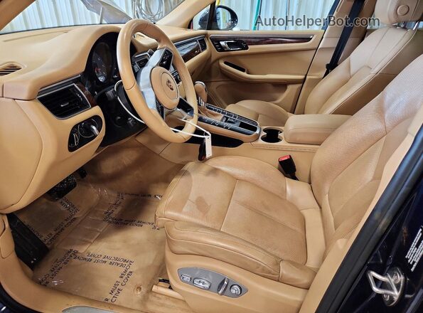 WP1AB2A59GLB55545 2016 PORSCHE MACAN Blue წინა სალონის ხედი