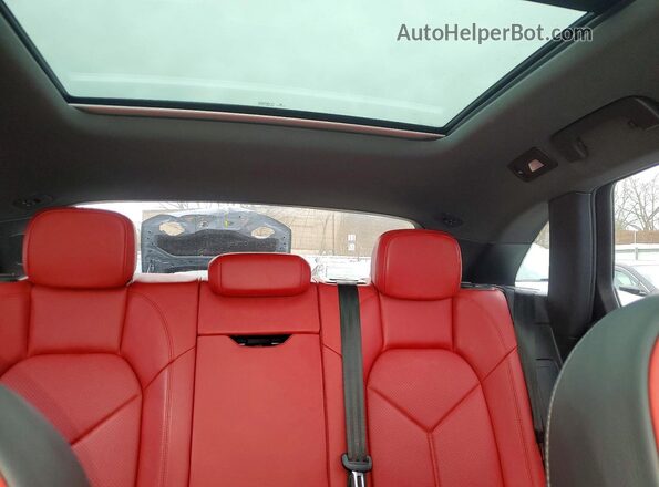WP1AB2A59MLB37011 2021 PORSCHE MACAN Белый Вид задних сидений