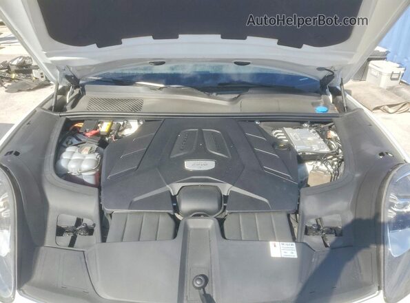 WP1AB2AY6KDA60812 2019 PORSCHE CAYENNE White Widok komory silnika