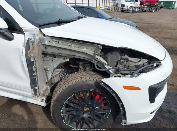 WP1AD2A26HLA82801 2017 PORSCHE CAYENNE White წინა ხედი
