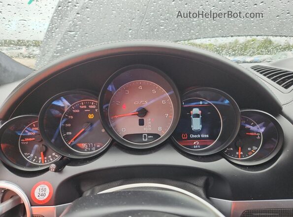 WP1AD2A27HLA81785 2017 PORSCHE CAYENNE Черный Панорамный вид салона 360°