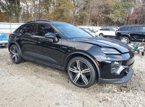 WP1AD2XA1SL077024 2025 PORSCHE MACAN Черный Передняя правая четверть