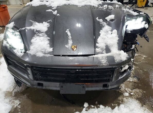 WP1AE2AY5SDA16968 2025 PORSCHE CAYENNE Charcoal ძრავის განყოფილების ხედი