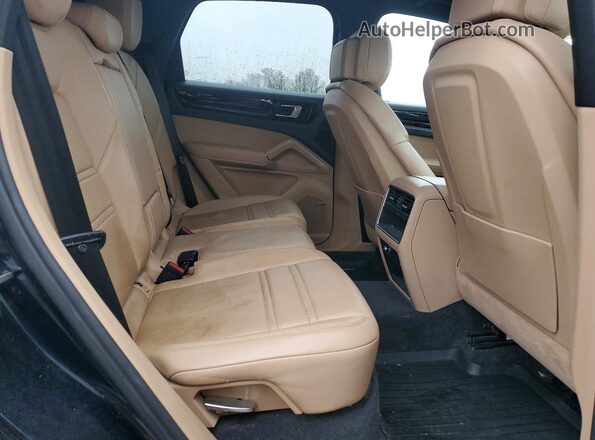 WP1AE2AY8KDA50810 2019 PORSCHE CAYENNE Черный Вид задней части салона